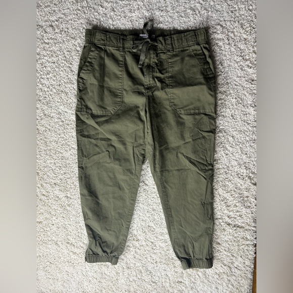 Sonoma Women’s Petite Large Cargo Jogger Pants - Picture 1 of 6